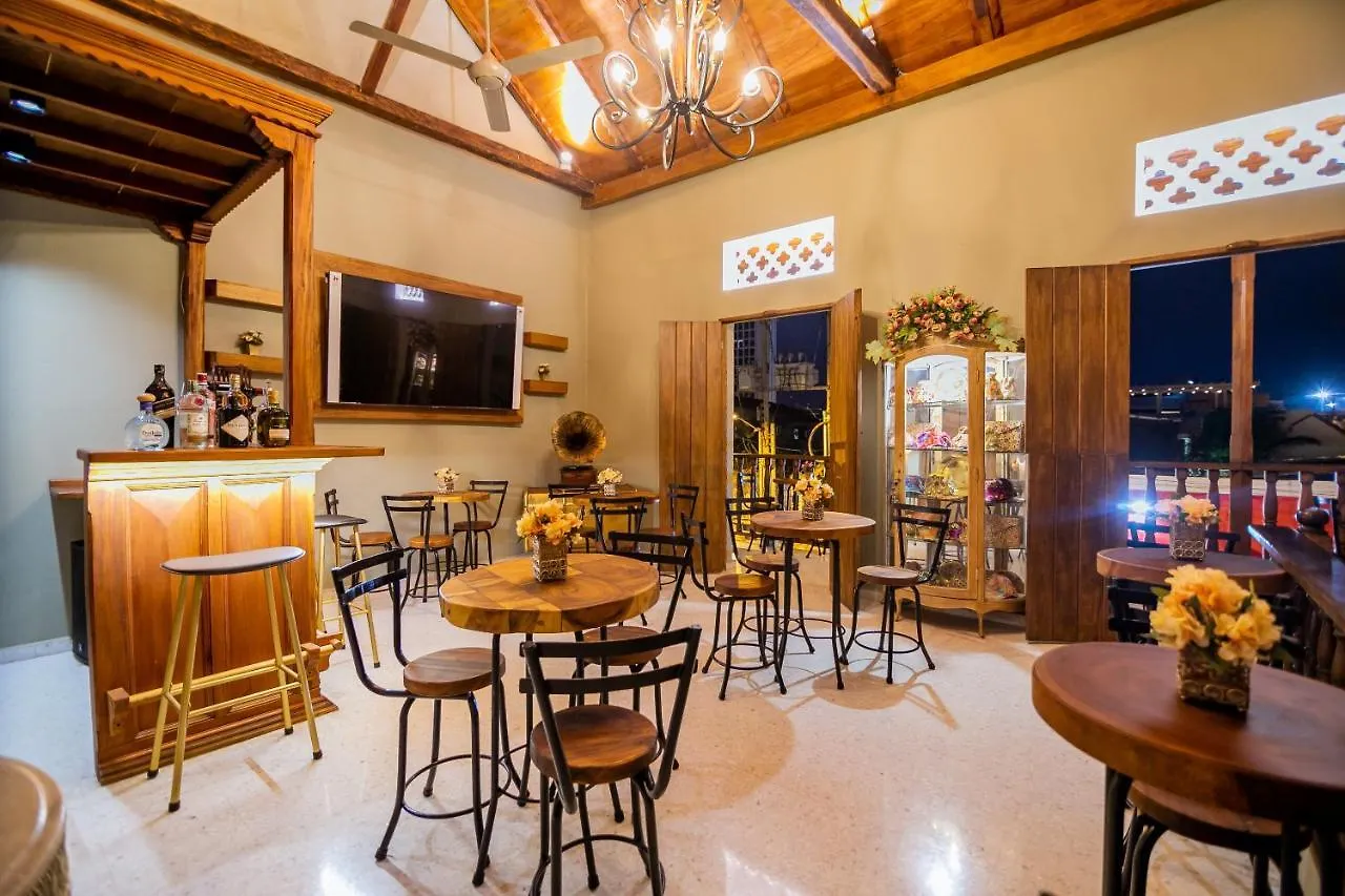Scalea Di Mare Hotel Картахена 3*,  Колумбия